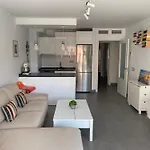 Nogamar En Fuengirola, A 50 Metros De La Playa *